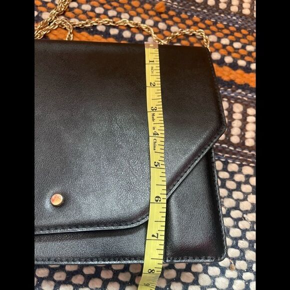 Banana Republic black envelope purse - Picture 8 of 9